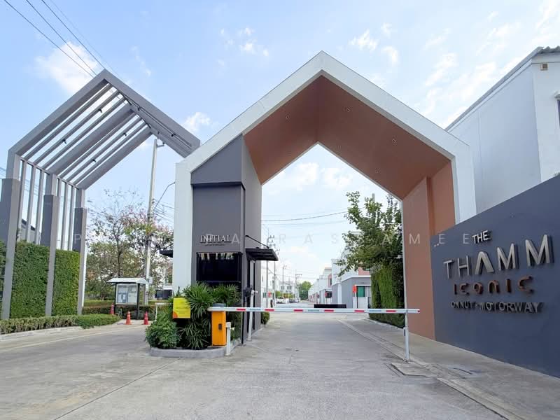 The Thamm Iconic Onnut-Motorway, Bangkok, 987 Soi Lat Krabang 3, Lat Krabang, Lat Krabang, Bangkok, 2 Bedrooms, 107 sqm, Townhouse For Sale, by Punpapa Rassamee, 500190271 - DDproperty.com