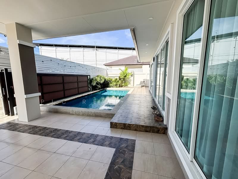 3 Bedroom Pool Villa for Sale East Pattaya, Chon Buri (Pattaya), Bang Lamung, Bang Lamung (Pattaya), Chon Buri (Pattaya), 3 Bedrooms, 181 sqm, Villa For Sale, by PLC real estate, 500190280 - DDproperty.com