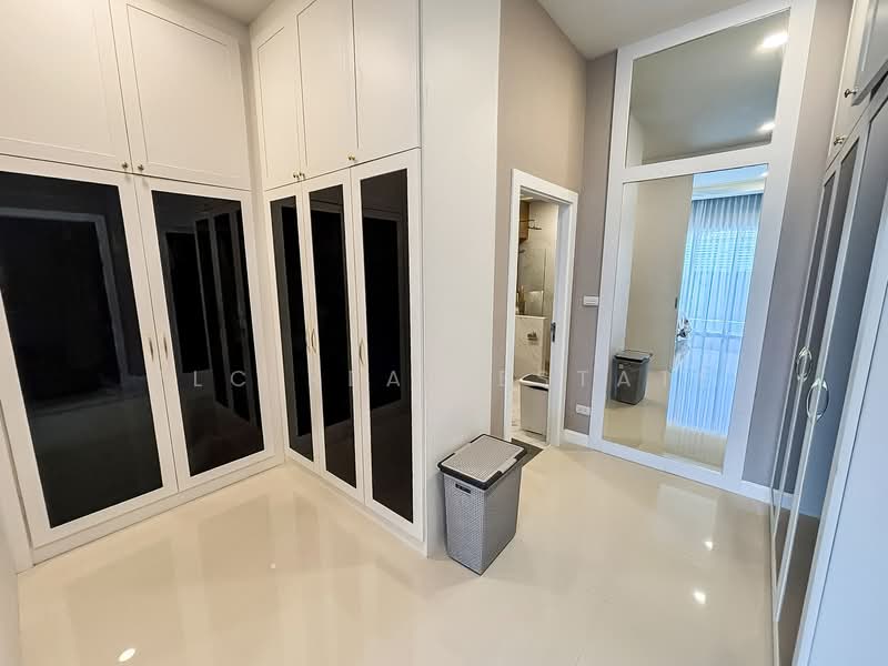 3 Bedroom Pool Villa for Sale East Pattaya, Chon Buri (Pattaya), Bang Lamung, Bang Lamung (Pattaya), Chon Buri (Pattaya), 3 Bedrooms, 181 sqm, Villa For Sale, by PLC real estate, 500190280 - DDproperty.com