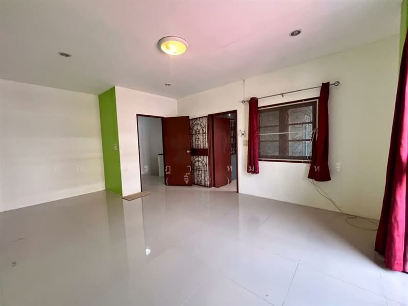 หมู่บ้านเสรี อ่อนนุช ซอยอ่อนนุช70/1, Bangkok, ถนนอ่อนนุช, Prawet, Prawet, Bangkok, 3 Bedrooms, 120 sqm, Townhouse For Sale, by คุณ ณรฎา หมวดหรี่ (จิ๊บ), 500190281 - DDproperty.com