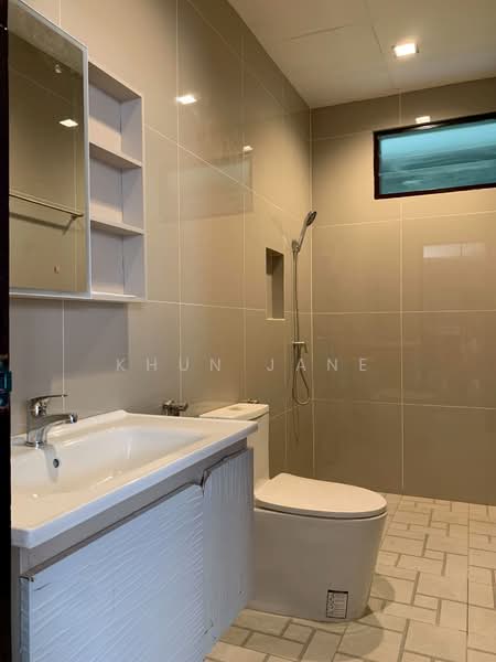 Single House for Rent – 600 m to BTS Punnawithi (SPSJP191), Bangkok, สุขุมวิท64, Bang Chak, Phra Khanong, Bangkok, 5 Bedrooms, 400 sqm, Single Detached House For Rent, by Khun Jane, 500190285 - DDproperty.com