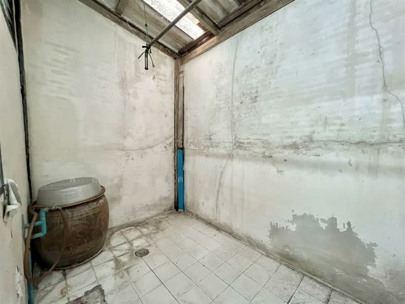 ศรีประจักษ์วิลล่า 2 : Sriprajak Villa 2, Bangkok, ถนนรามคำแหง, Rat Phatthana, Saphan Sung, Bangkok, 2 Bedrooms, 80 sqm, Townhouse For Sale, by คุณ สุดาวรรณ พลอยแดง (แอน), 500190301 - DDproperty.com