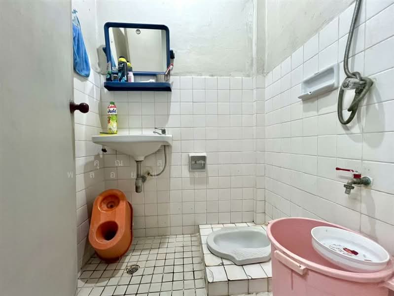 ศรีประจักษ์วิลล่า 2 : Sriprajak Villa 2, Bangkok, ถนนรามคำแหง, Rat Phatthana, Saphan Sung, Bangkok, 2 Bedrooms, 80 sqm, Townhouse For Sale, by คุณ สุดาวรรณ พลอยแดง (แอน), 500190301 - DDproperty.com