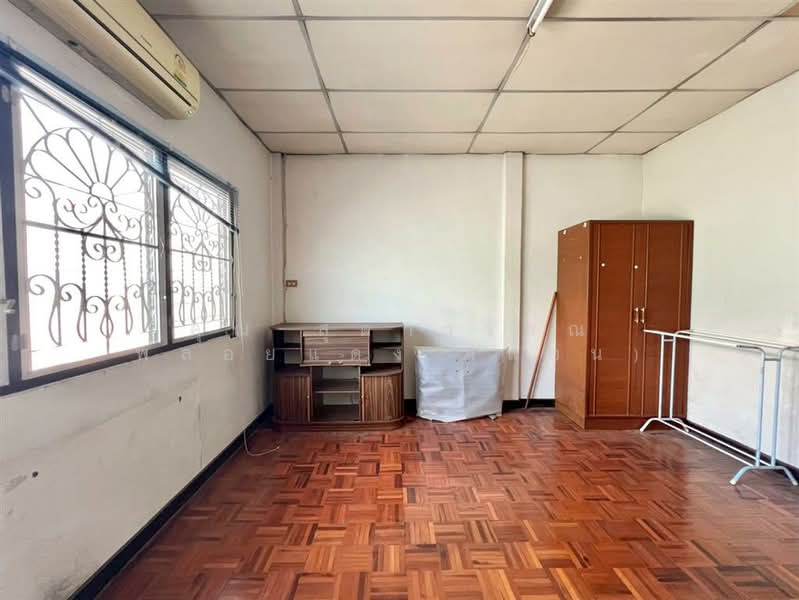 ศรีประจักษ์วิลล่า 2 : Sriprajak Villa 2, Bangkok, ถนนรามคำแหง, Rat Phatthana, Saphan Sung, Bangkok, 2 Bedrooms, 80 sqm, Townhouse For Sale, by คุณ สุดาวรรณ พลอยแดง (แอน), 500190301 - DDproperty.com