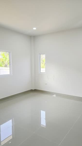 3 Bedroom House for Sale in Huay Yai Pattaya, Chon Buri (Pattaya), Bang Lamung, Bang Lamung (Pattaya), Chon Buri (Pattaya), 3 Bedrooms, 145 sqm, Single Detached House For Sale, by PLC real estate, 500190308 - DDproperty.com