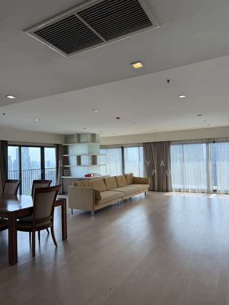 Noble Remix, Bangkok, 772 Soi Sukhumvit 36, Sukhumvit Road, Khong Tan, Khlong Toei, Bangkok, 3 Bedrooms, 183 sqm, Condo For Sale, by Suchanya Piboonwiput, 500190314 - DDproperty.com