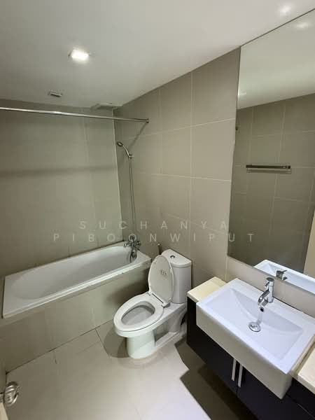 Noble Remix, Bangkok, 772 Soi Sukhumvit 36, Sukhumvit Road, Khong Tan, Khlong Toei, Bangkok, 3 Bedrooms, 183 sqm, Condo For Sale, by Suchanya Piboonwiput, 500190314 - DDproperty.com