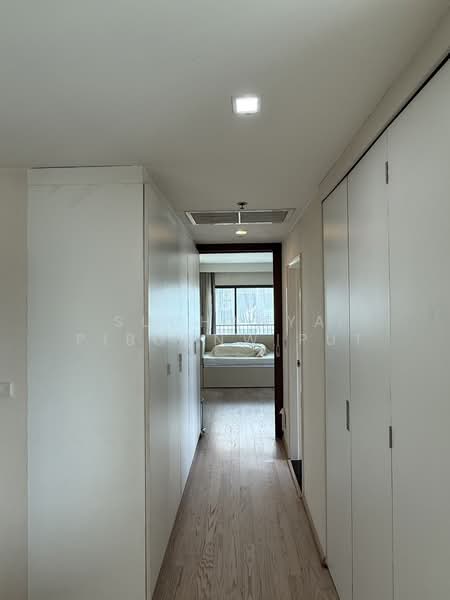 Noble Remix, Bangkok, 772 Soi Sukhumvit 36, Sukhumvit Road, Khong Tan, Khlong Toei, Bangkok, 3 Bedrooms, 183 sqm, Condo For Sale, by Suchanya Piboonwiput, 500190314 - DDproperty.com