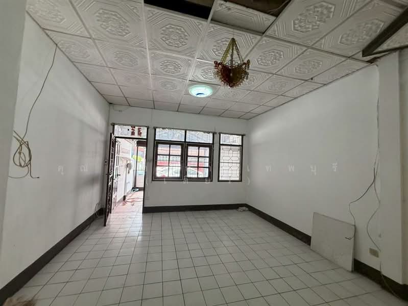 Ranee 3, Bangkok, Soi Nawamin 135 Yaek 2, Nawamin Road, Khlong Kum, Bueng Kum, Bangkok, 2 Bedrooms, 80 sqm, Townhouse For Sale, by คุณ เอมิกา เทพบุรี (เดียร์), 500190321 - DDproperty.com