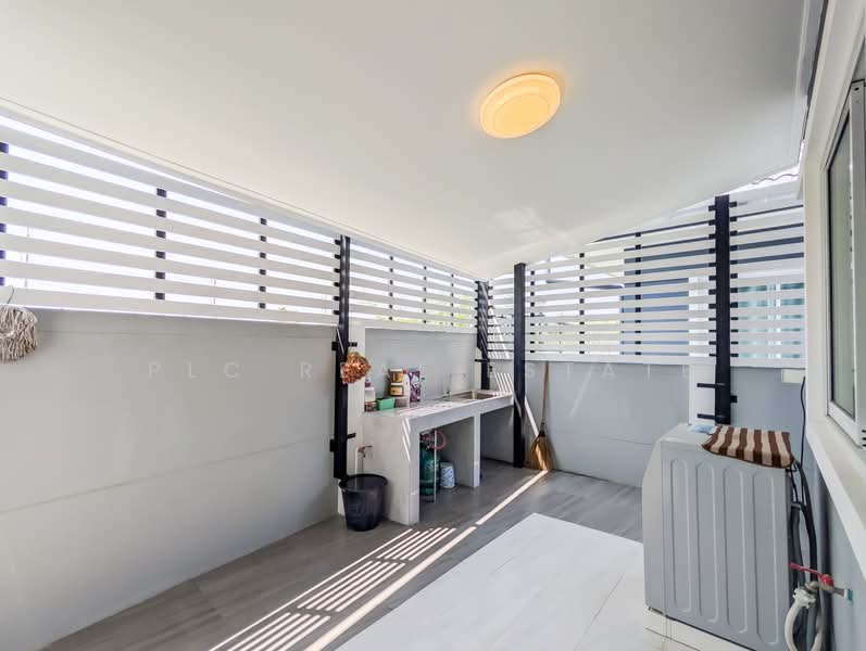 For Sale Pool Villa 3 Bedroom House in Chaiyapruek East Pattaya, Chon Buri (Pattaya), Bang Lamung, Bang Lamung (Pattaya), Chon Buri (Pattaya), 3 Bedrooms, 304 sqm, Villa For Sale, by PLC real estate, 500190350 - DDproperty.com