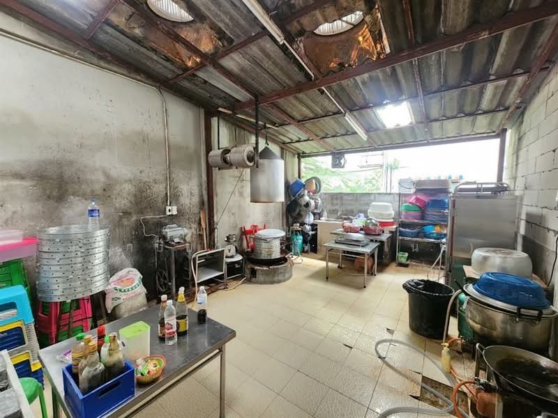 อาคารพาณิชย์ 3 ชั้น 22.5 ตร.ว. อาคารพาณิชย์ ซอยเทอดไท33-จอมทอง14, Bangkok, Bangko, Chom Thong, Bangkok, , 100 sqm, Shophouse For Sale, by คุณ ชญาดา มหาปิยานนท์ (ไนท์), 500190351 - DDproperty.com