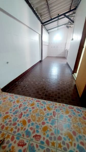 หมู่บ้านแฟมิลี่ทาวน์1 ชลบุรี (Family Town1), Chon Buri (Pattaya), Na Pa, Muang Chon Buri, Chon Buri (Pattaya), 4 Bedrooms, 120 sqm, Townhouse For Sale, by The Best Property อ้อ, 500190352 - DDproperty.com