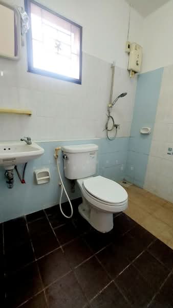 หมู่บ้านแฟมิลี่ทาวน์1 ชลบุรี (Family Town1), Chon Buri (Pattaya), Na Pa, Muang Chon Buri, Chon Buri (Pattaya), 4 Bedrooms, 120 sqm, Townhouse For Sale, by The Best Property อ้อ, 500190352 - DDproperty.com