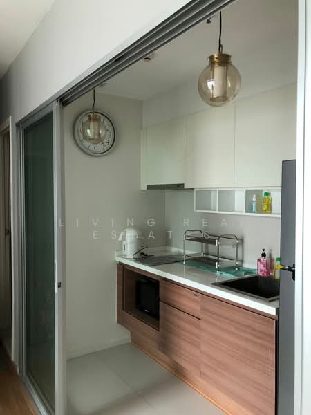 Fuse Chan-Sathorn, Bangkok, 160 Chan Road, Thung Wat Don, Sathon, Bangkok, 2 Bedrooms, 57 sqm, Condo For Rent, by Living Real Estates, 500190354 - DDproperty.com