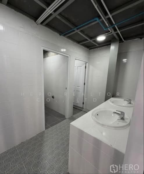 For rent Warehouse 1489 sqm in Samae Dam, Bang Khun Thian, Bangkok HRE00400, กรุงเทพ, แสมดำ, บางขุนเทียน, กรุงเทพ, 1,489 ตร.ม., โกดัง-โรงงาน ให้เช่า, โดย Hero Realtor Co., Ltd., 500190366 - DDproperty.com