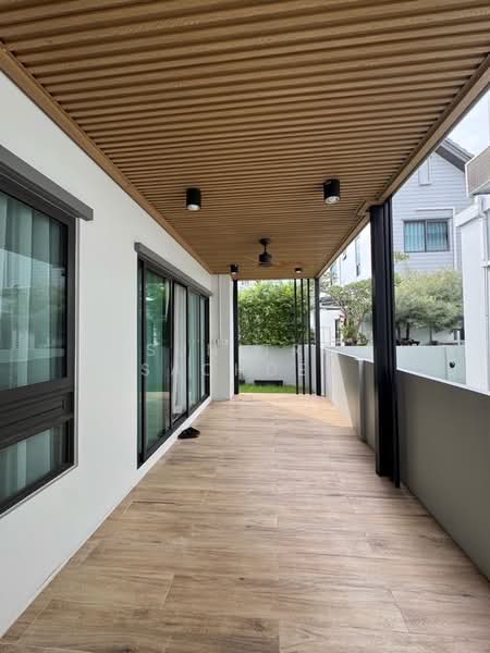 Saransiri Ramkhamhaeng, Bangkok, Khlong Song Ton Nun, Lat Krabang, Bangkok, 3 Bedrooms, 184 sqm, Single Detached House For Rent, by Sunitra Sachdev, 500190368 - DDproperty.com