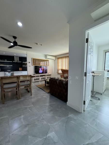 Lumpini Ville Sukhumvit 77, Bangkok, Sukhumvit 77 Road, Suan Luang, Suan Luang, Bangkok, 2 Bedrooms, 68 sqm, Condo For Rent, by Bencharong (Yok) Treerat-a-na-wat, 500190369 - DDproperty.com