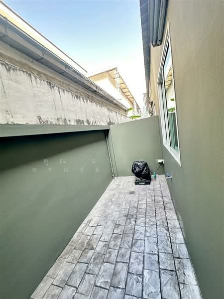 ทาวน์เฮ้าส์ 2 ชั้น 23.2 ตร.ว. ทาวน์เฮ้าส์ ซอยรามอินทรา62 แยก1 ใกล้รพ.สินแพทย์รามอินทรา, กรุงเทพ, ถนนรามอินทรา, รามอินทรา, คันนายาว, กรุงเทพ, 96 ตร.ม., ทาวน์เฮ้าส์ ขาย, โดย คุณ อาทิตยา พรมชัยชนะ (พลู), 500190370 - DDproperty.com