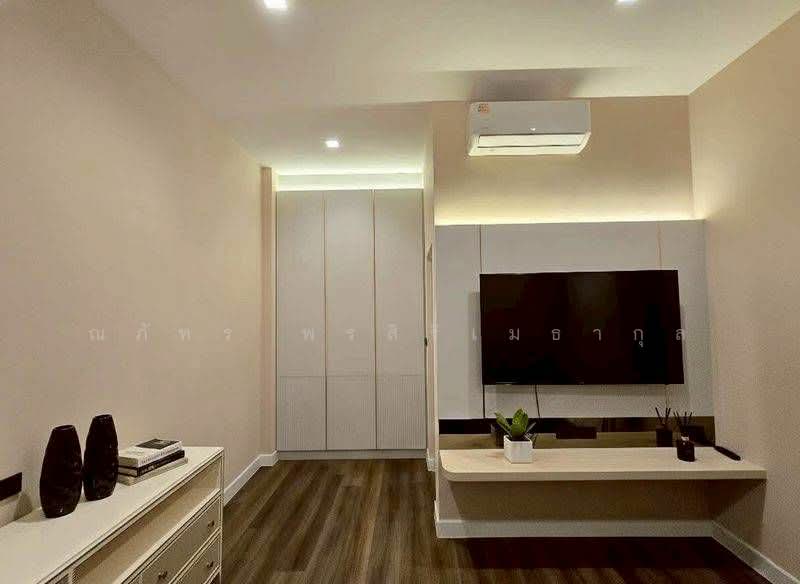 Bangkok Boulevard Bangna KM.5, Samut Prakan, Bang Na-Trat 37 Alley, Bang Kaeo, Bang Plee, Samut Prakan, 4 Bedrooms, 237 sqm, Single Detached House For Rent, by ณภัทร พรสิริเมธากุล, 500190378 - DDproperty.com