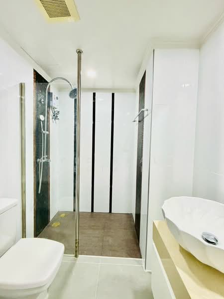 Amazon Residence Pattaya, Chon Buri (Pattaya), Bunkanchana Road 5, Nong Pru, Bang Lamung (Pattaya), Chon Buri (Pattaya), 1 Bedroom, 35 sqm, Condo For Sale, by PLC real estate, 500190389 - DDproperty.com