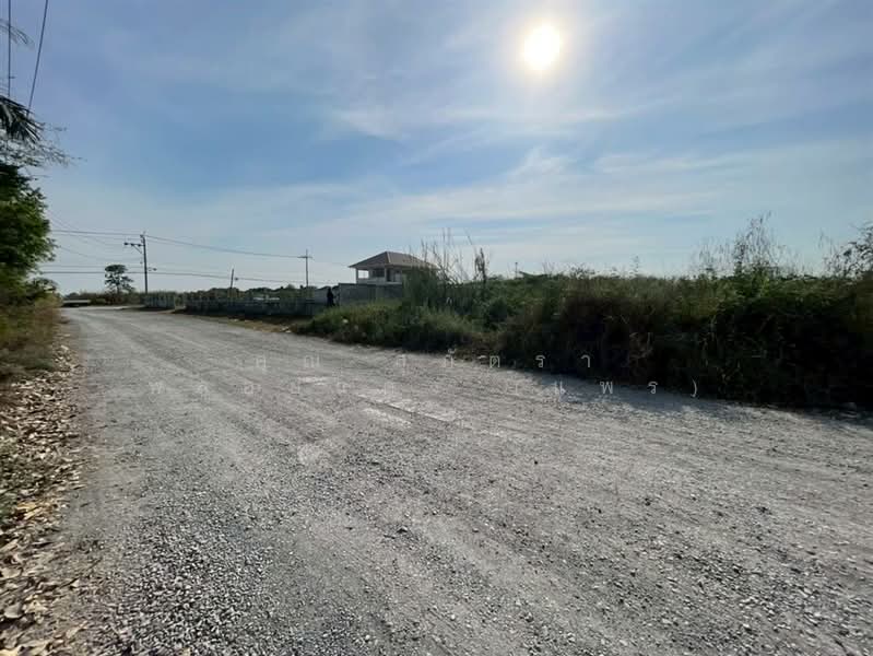 ที่ดินเปล่า 373 ตร.ว. หมู่บ้านเค.ซี.การ์เด้นโฮม นิมิตใหม่40 ซอยนิมิตใหม่40, กรุงเทพ, สามวาตะวันออก, คลองสามวา, กรุงเทพ, 1,492 ตร.ม., ที่ดิน ขาย, โดย คุณ สุภัตรา พลอยแดง (แพร), 500190405 - DDproperty.com