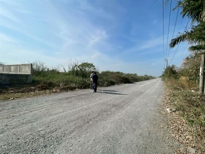 ที่ดินเปล่า 373 ตร.ว. หมู่บ้านเค.ซี.การ์เด้นโฮม นิมิตใหม่40 ซอยนิมิตใหม่40, กรุงเทพ, สามวาตะวันออก, คลองสามวา, กรุงเทพ, 1,492 ตร.ม., ที่ดิน ขาย, โดย คุณ สุภัตรา พลอยแดง (แพร), 500190405 - DDproperty.com