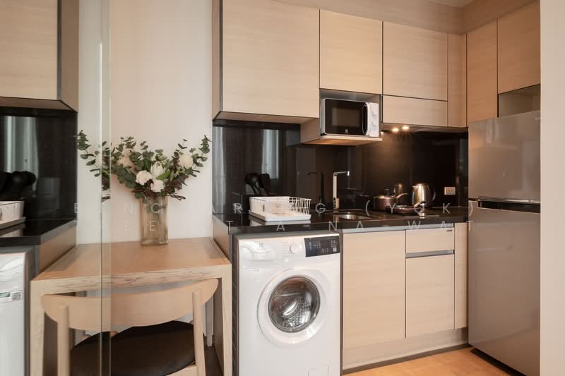 Park Origin Phrom Phong (Park 24), Bangkok, 68 Soi Sukhumvit 24, Khong Tan, Khlong Toei, Bangkok, 1 Bedroom, 33 sqm, Condo For Rent, by Bencharong (Yok) Treerat-a-na-wat, 500190426 - DDproperty.com