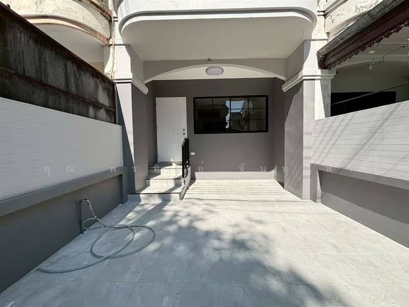 ขาย - หมู่บ้านบุษราคัมริมน้ำ บรมราชชนนี9, กรุงเทพ