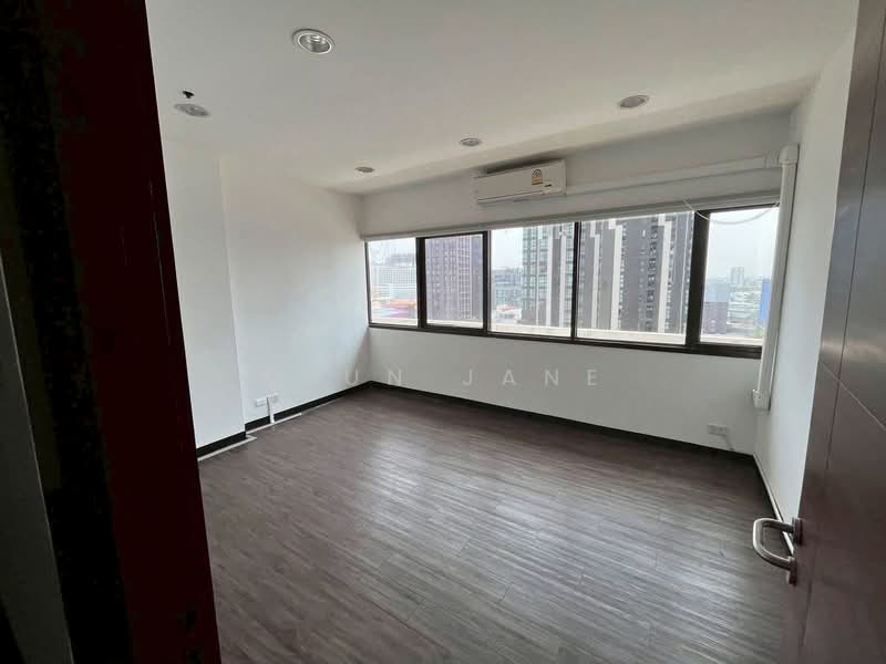 Office Space for Rent near BTS Ekkamai – 500 meters (SPSJP194), Bangkok, สุขุมวิท63, Khlong Tan Nua, Watthana, Bangkok, , 77 sqm, Office Space For Rent, by Khun Jane, 500190471 - DDproperty.com
