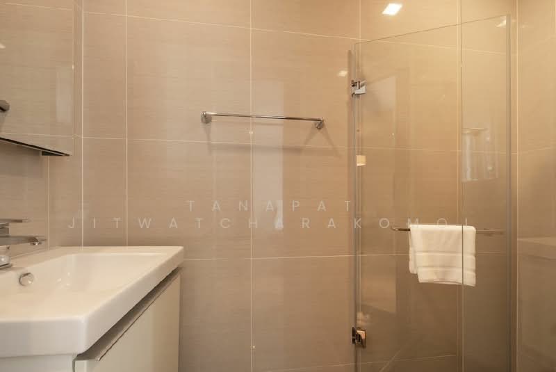 Park Origin Phrom Phong (Park 24), Bangkok, 68 Soi Sukhumvit 24, Khong Tan, Khlong Toei, Bangkok, 1 Bedroom, 29 sqm, Condo For Rent, by Tanapat Jitwatcharakomol, 500190473 - DDproperty.com