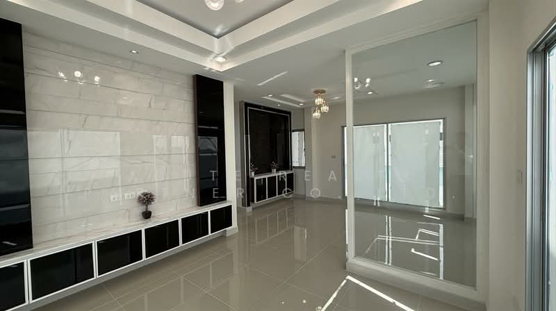 Life Bangkok Boulevard Wongwaen-Onnut 2, Bangkok, 202-112 Sukhumvit 77 Road, Prawet, Prawet, Bangkok, 4 Bedrooms, 202 sqm, Single Detached House For Sale, by Acute Realty Partner Co.,Ltd., 500190485 - DDproperty.com