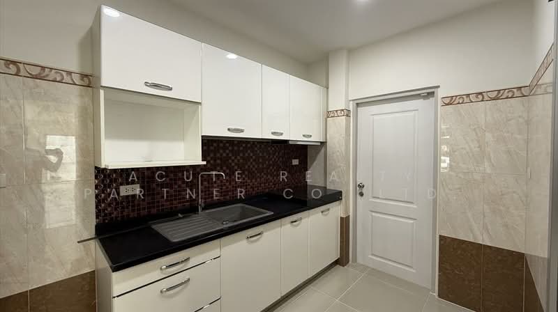 Life Bangkok Boulevard Wongwaen-Onnut 2 : ไลฟ์ บางกอก บูเลอวาร์ด วงแหวน-อ่อนนุช 2, กรุงเทพ, 202-112 ถนน สุขุมวิท 77, ประเวศ, ประเวศ, กรุงเทพ, 202 ตร.ม., บ้านเดี่ยว ขาย, โดย Acute Realty Partner Co.,Ltd., 500190485 - DDproperty.com