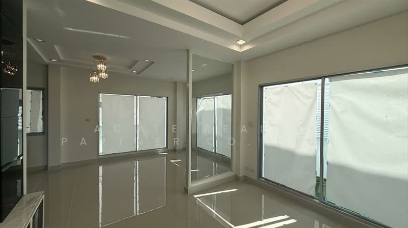 Life Bangkok Boulevard Wongwaen-Onnut 2, Bangkok, 202-112 Sukhumvit 77 Road, Prawet, Prawet, Bangkok, 4 Bedrooms, 202 sqm, Single Detached House For Sale, by Acute Realty Partner Co.,Ltd., 500190485 - DDproperty.com