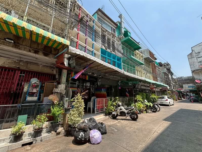 อาคารพาณิชย์ 3.5 ชั้น 12 ตร.ว. อาคารพาณิชย์ ใกล้รถไฟฟ้า BTS สะพานควาย ถนนพหลโยธิน, กรุงเทพ, ถนนพหลโยธิน, พญาไท, พญาไท, กรุงเทพ, 70 ตร.ม., ตึกแถว-อาคารพาณิชย์ ขาย, โดย คุณ พรทิพย์ จันทร์หา (ปุ๋ย), 500190503 - DDproperty.com