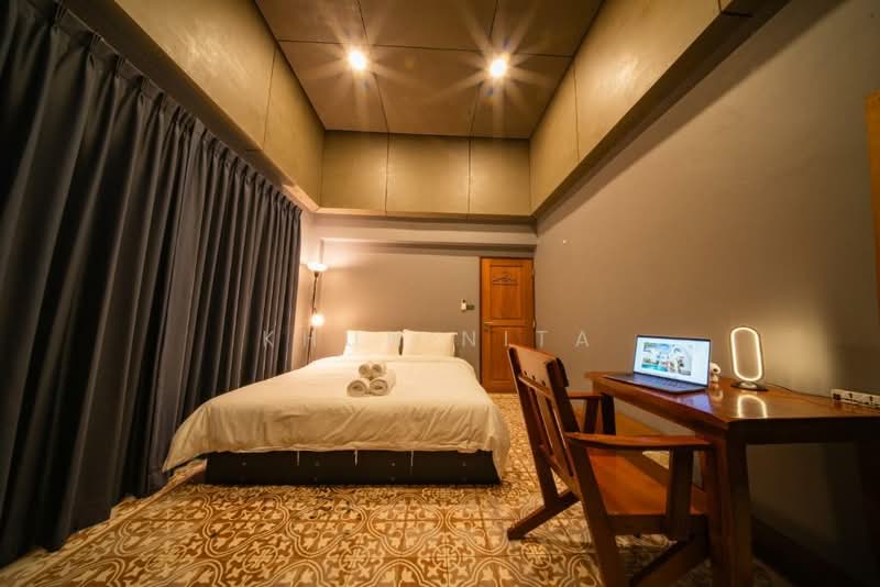 Sukhumvit Soi: 39, Bangkok, Khlong Tan Nua, Watthana, Bangkok, 5 Bedrooms, 600 sqm, Villa For Rent, by Khun Nita, 500190517 - DDproperty.com