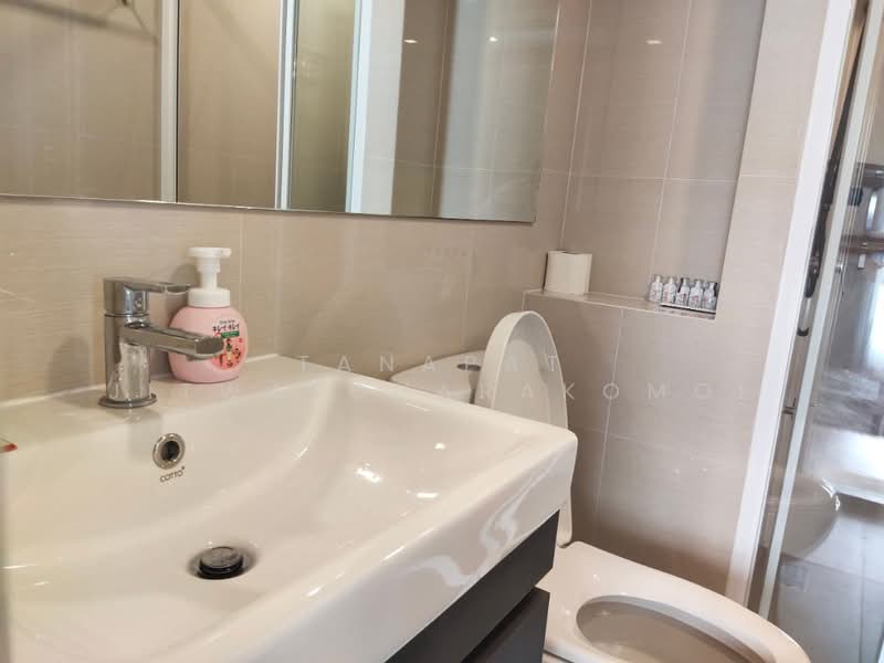 Modiz Sukhumvit 50, Bangkok, Soi Sukhumvit 50, Phra Kanong, Khlong Toei, Bangkok, 2 Bedrooms, 38 sqm, Condo For Rent, by Tanapat Jitwatcharakomol, 500190536 - DDproperty.com