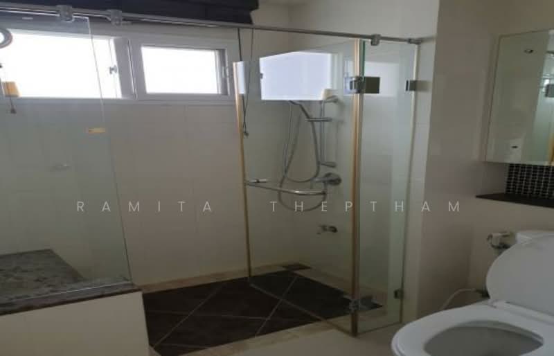 3-BR House, Bangkok, Bang Na Tai, Bang Na, Bangkok, 3 Bedrooms, 220 sqm, Single Detached House For Rent, by Ramita  Theptham, 500190553 - DDproperty.com