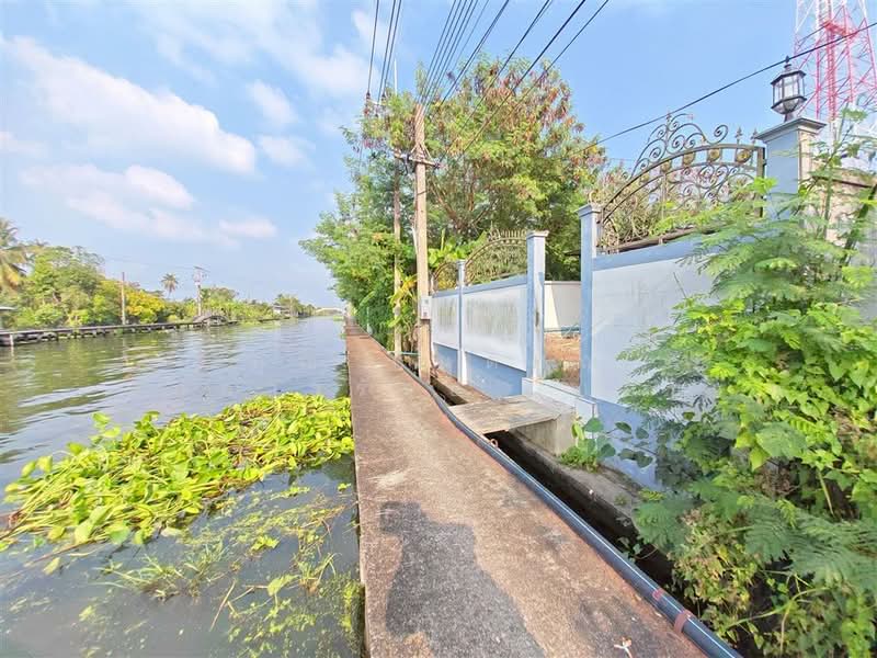 บ้านเดี่ยว 2 ชั้น 1 ไร่ 24 ตร.ว. บ้านเดี่ยว ใกล้การไฟฟ้าส่วนภูมิภาคจังหวัดสมุทรสาคร, สมุทรสาคร, ถนนสมุทรสาคร3011, หลักสาม, บ้านแพ้ว, สมุทรสาคร, 700 ตร.ม., บ้านเดี่ยว ขาย, โดย คุณ กันตภณ จักกาวิรักษ์ (บอย), 500190607 - DDproperty.com