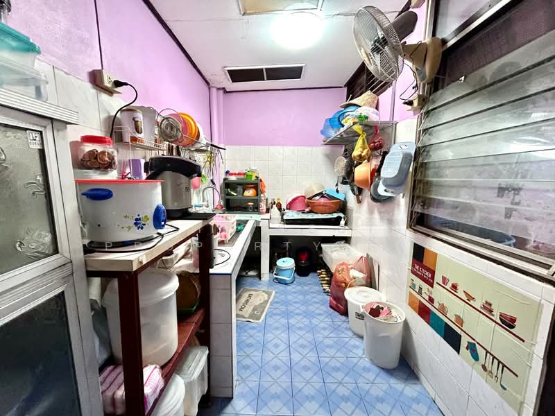 ฉัตรเพชร หนามแดง-บางพลี, Samut Prakan, Bang Kaeo, Bang Plee, Samut Prakan, 2 Bedrooms, 100 sqm, Townhouse For Sale, by The Best Property ต้าร์, 500190613 - DDproperty.com