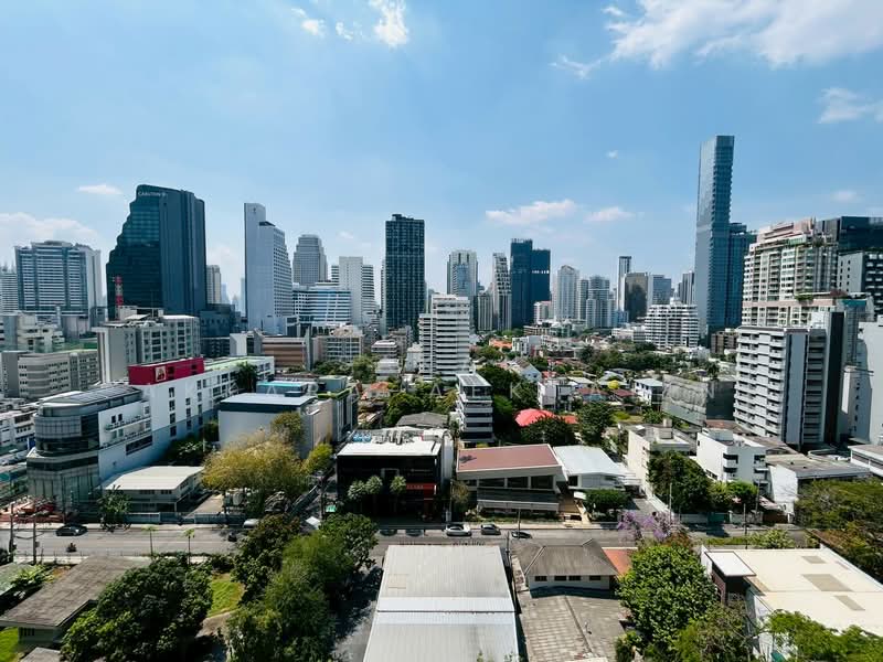 Noble Around Sukhumvit 33, Bangkok, 17 Soi Sukhumvit 33, Khlong Tan Nua, Watthana, Bangkok, 1 Bedroom, 27 sqm, Condo For Rent, by Sakan Akkara-aektalin, 500190625 - DDproperty.com