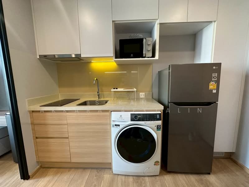 Noble Around Sukhumvit 33, Bangkok, 17 Soi Sukhumvit 33, Khlong Tan Nua, Watthana, Bangkok, 1 Bedroom, 27 sqm, Condo For Rent, by Sakan Akkara-aektalin, 500190625 - DDproperty.com