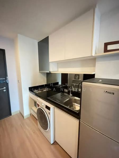 Sky Walk Residences, Bangkok, 1599 Sukhumvit Road, Phra Kanong Nua, Watthana, Bangkok, 1 Bedroom, 54 sqm, Condo For Rent, by Wathanyu  Withanakul, 500190652 - DDproperty.com