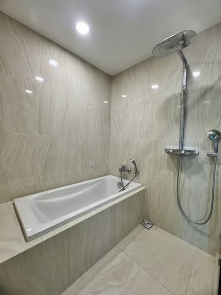 Chewathai Residence Thonglor, Bangkok, Soi Thonglor 20, Thonglor Road, Khlong Tan Nua, Watthana, Bangkok, 1 Bedroom, 46 sqm, Condo For Sale, by ฝ้าย, 500190684 - DDproperty.com