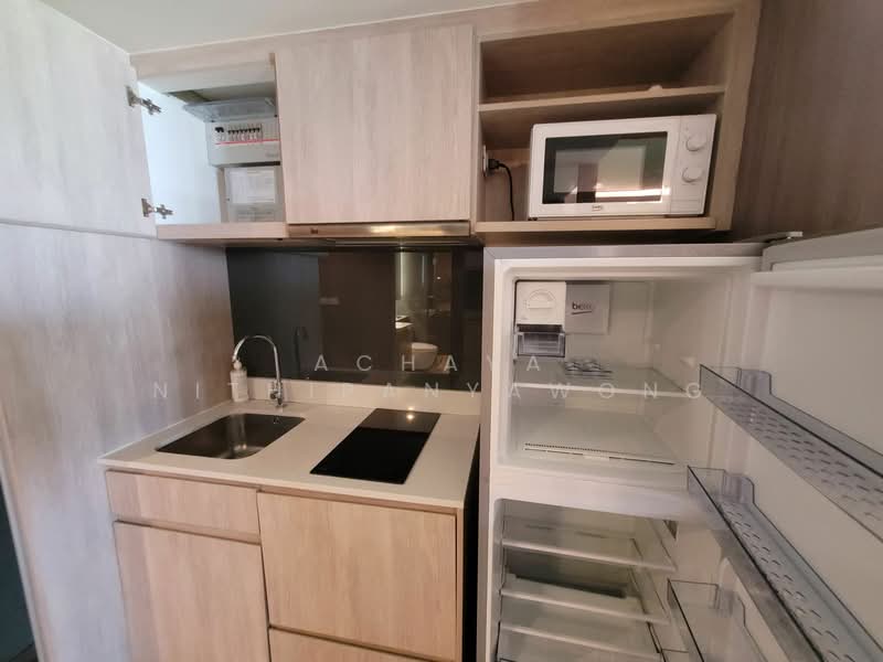 Urbitia Thonglor, Bangkok, 19 Soi Sukhumvit 36 Thonglor Road, Phra Kanong, Khlong Toei, Bangkok, 1 Bedroom, 35 sqm, Condo For Rent, by Achaya Nithipanyawong, 500190711 - DDproperty.com