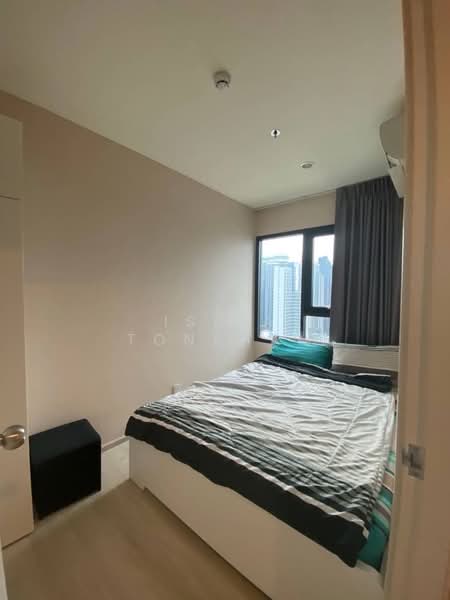 Life Asoke, Bangkok, Asoke-Dindang Road, Bang Kapi, Huai Khwang, Bangkok, 2 Bedrooms, 54 sqm, Condo For Rent, by Isika Tonkham, 500190746 - DDproperty.com