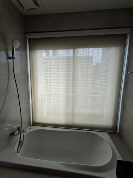 Noble Ora, Bangkok, Soi Sukhumvit 55, Sukhumvit Road, Khlong Tan Nua, Watthana, Bangkok, 1 Bedroom, 79 sqm, Condo For Rent, by Sutavee Chonlabud, 500190765 - DDproperty.com