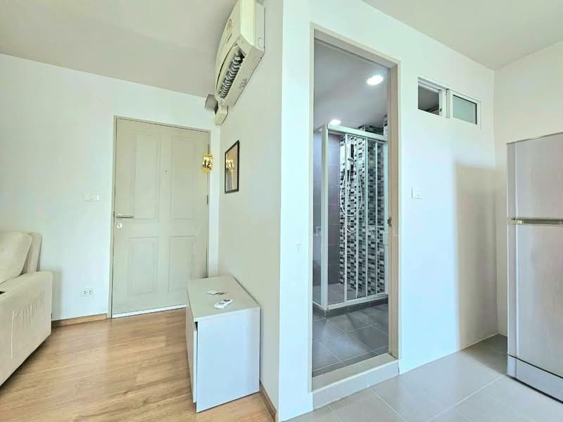 Dcondo Ramkhamhaeng 9, Bangkok, Ramkhamhaeng Road, Hua Mak, Bang Kapi, Bangkok, 1 Bedroom, 30 sqm, Condo For Rent, by Living Real Estates, 500190794 - DDproperty.com