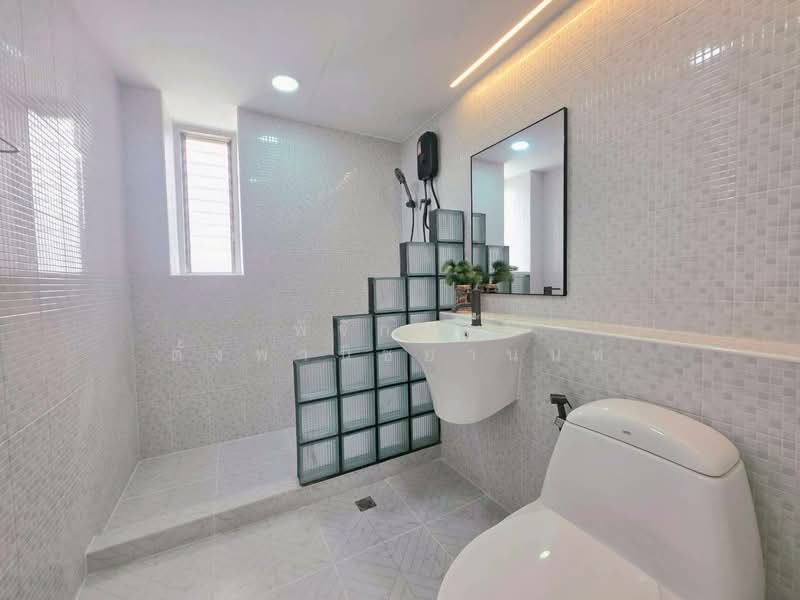 Baan Suan Thon Phutthabucha 47, Bangkok, Phutthabucha Road, Bangmot, Thung Khru, Bangkok, 2 Bedrooms, 56 sqm, Condo For Sale, by พิจักษณ์ ตั้งพานิชยานนท์, 500190813 - DDproperty.com