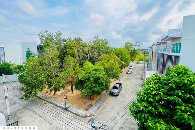 Kunsiri Townhome, Rayong, Noen Phra, Muang Rayong, Rayong, 3 Bedrooms, 230 sqm, Townhouse For Sale, by Benchawarin Pakkawetppisit, 500190851 - DDproperty.com