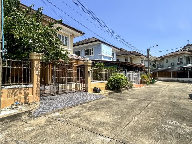 Chaiyapruek Bangbuathong, Nonthaburi, Soi Chaiyapruek Village, Bang Bua Thong, Bang Bua Thong, Nonthaburi, 3 Bedrooms, 220 sqm, Single Detached House For Sale, by บริษัท เอชแอล แอสเซท จำกัด, 500190870 - DDproperty.com